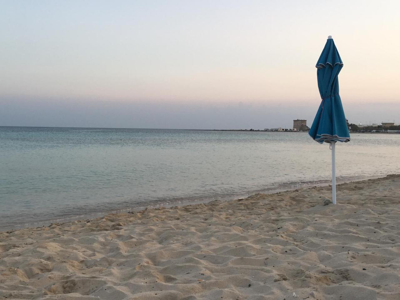 Affittacamere Torre Lapillo Exteriör bild